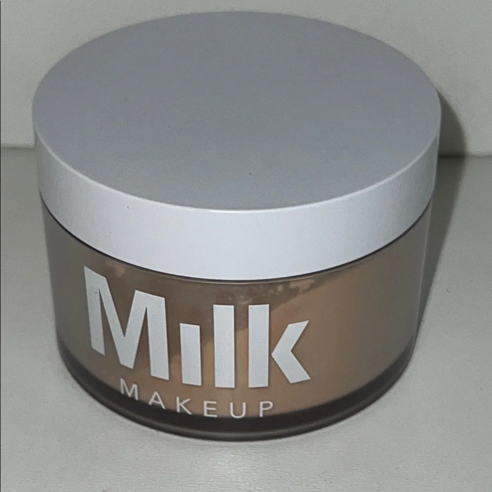 Milk setting powder Translucent Medium